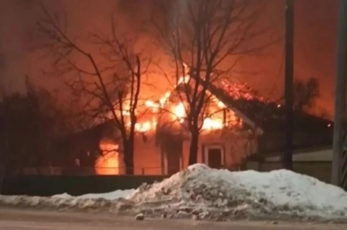    Пенсионерка пострадала во время пожара в Ростовской области