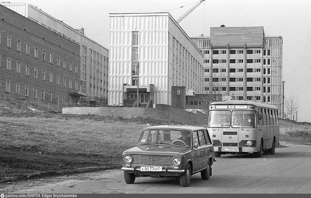 Областная клиническая больница в Юбилейном микрорайоне; 1987