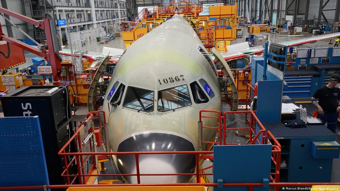 Сборка A321 в Гамбурге на заводе концерна Airbus. Фото: Marcus Brandt/dpa