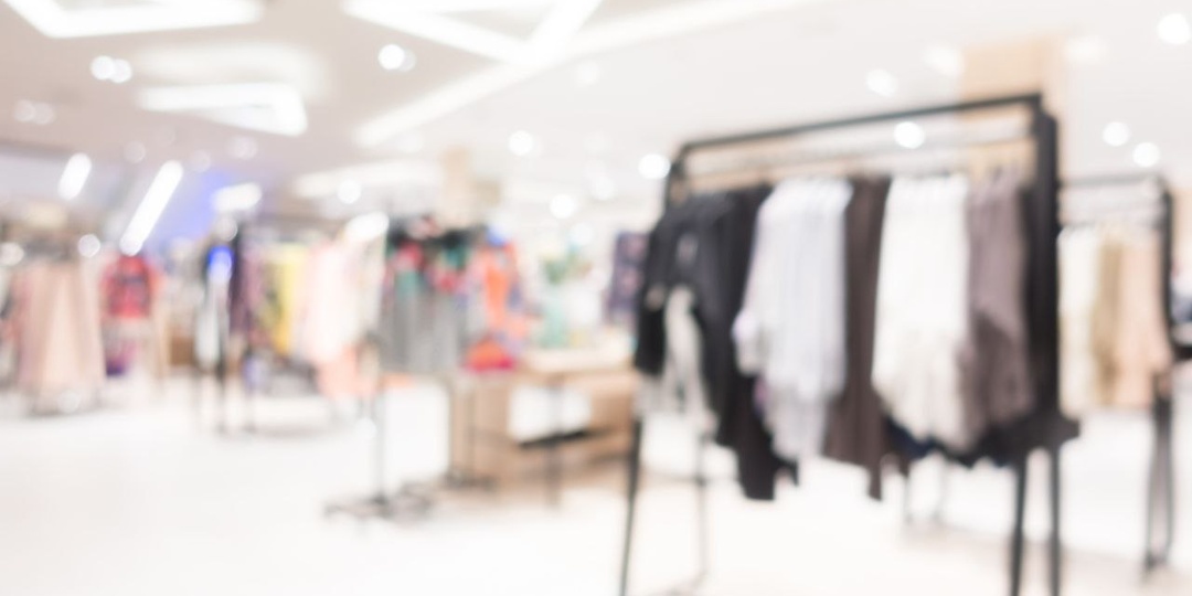 Скрытая угроза примерки: как шопинг может закончиться походом к дерматологу