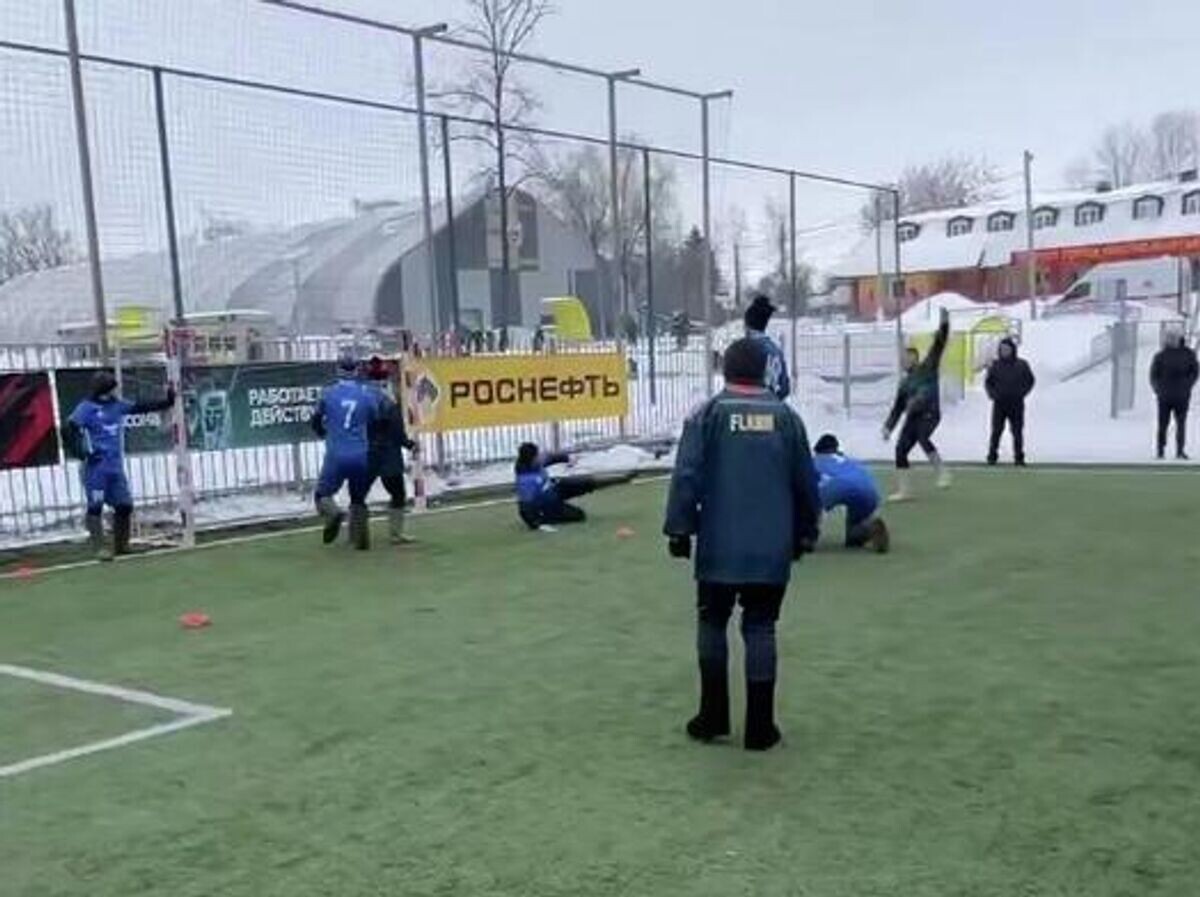   Четвертый ежегодный турнир по футболу в валенках "Валенкобол – 2026" | © ПФК "Арсенал" Тула/Telegram