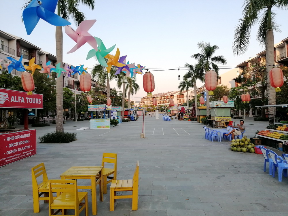 На юге острова в марте