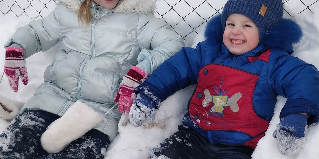 Строим снежный дом