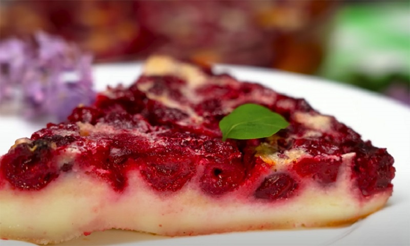 Гениальный пирог из любых ягод: простой рецепт французского клафути на каждый день