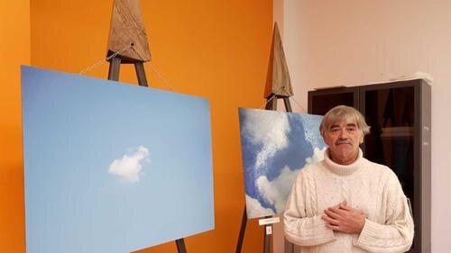 Источник: L'Arena. 
Фотографии были выставлены в доме престарелых.