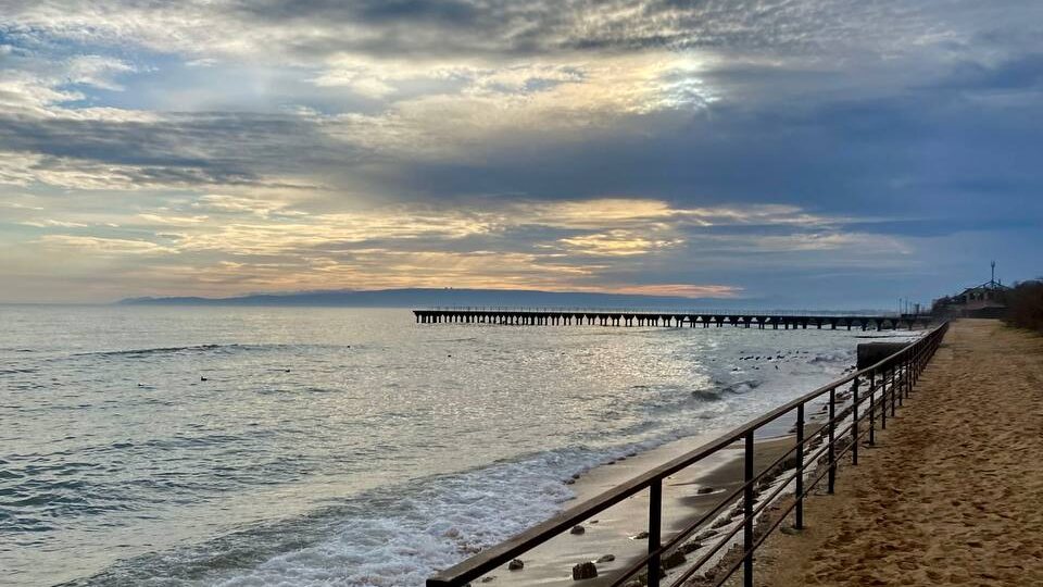 Приморский