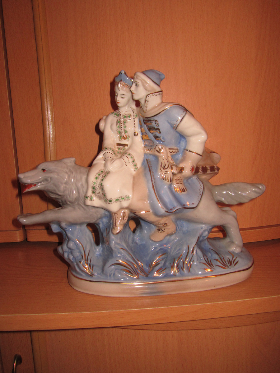 Листайте страницы галереи.