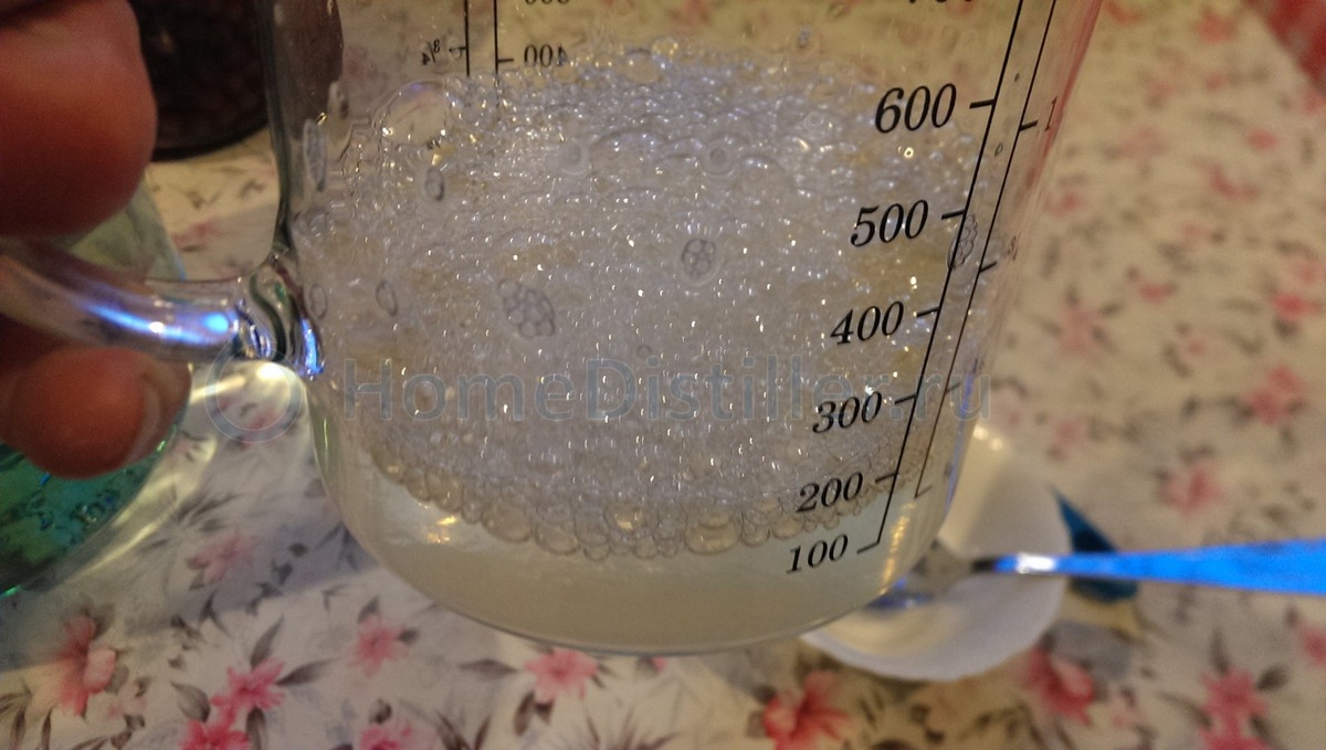 Белок растворённый в воде. Клей.