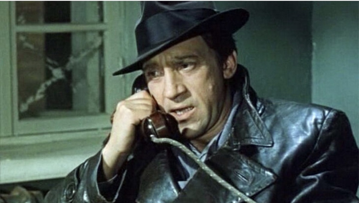 В. Высоцкий в фильме «Место встречи изменить нельзя»