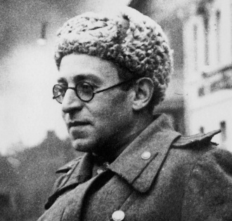 Василий Гроссман: Барев дзес — добро вам, армяне и не армяне!