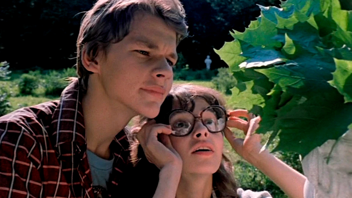 Кадр из фильма "Вам и не снилось" (1981)