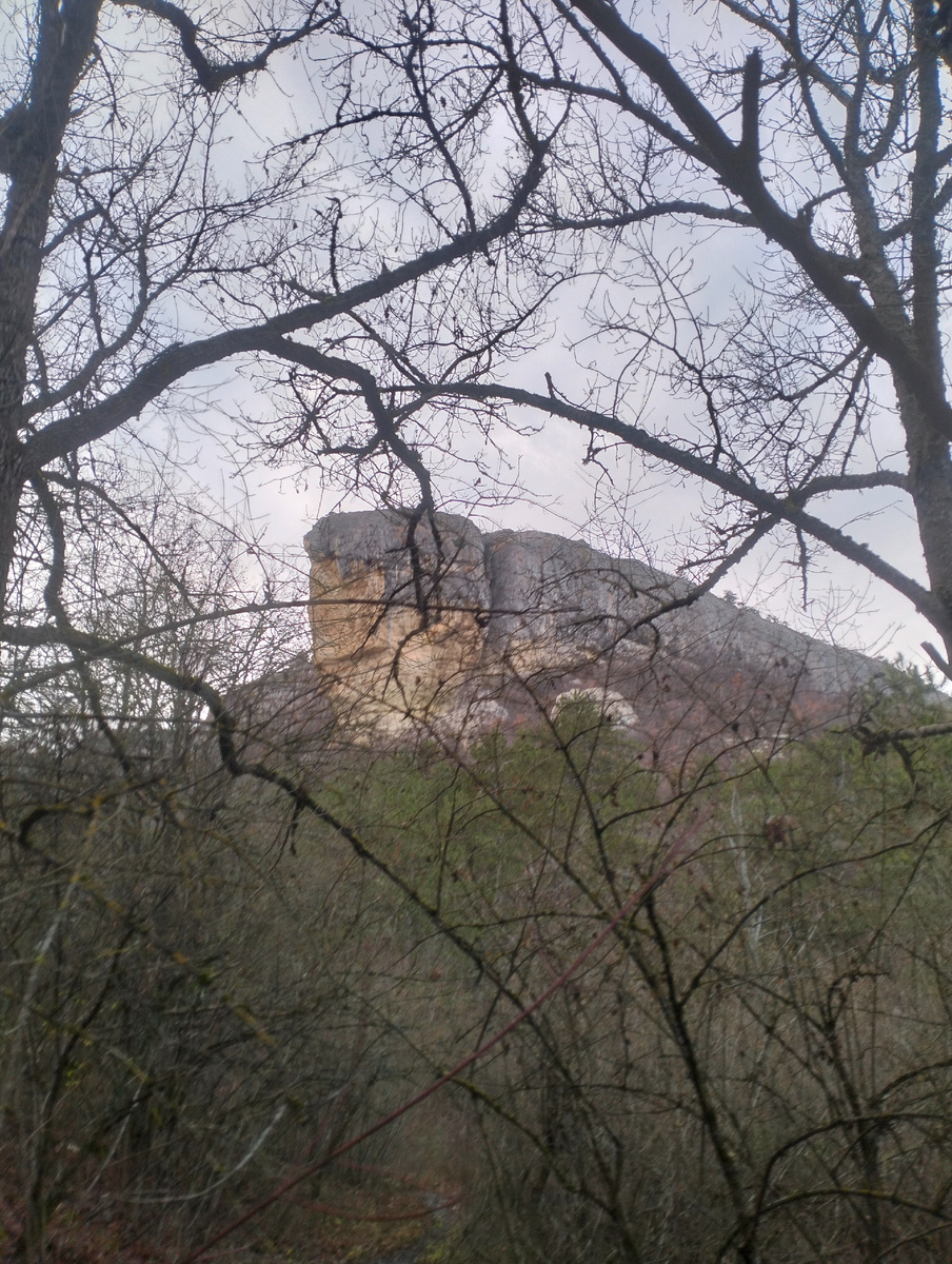 Вид снизу на плато