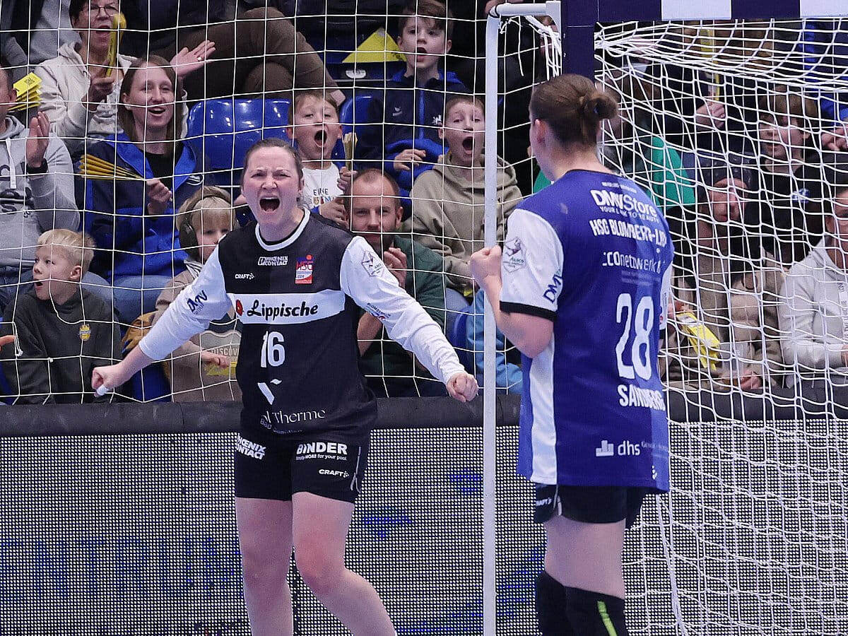    У голкипера "Бломберга-Липпе" Мелани Вейт 11 сейвов