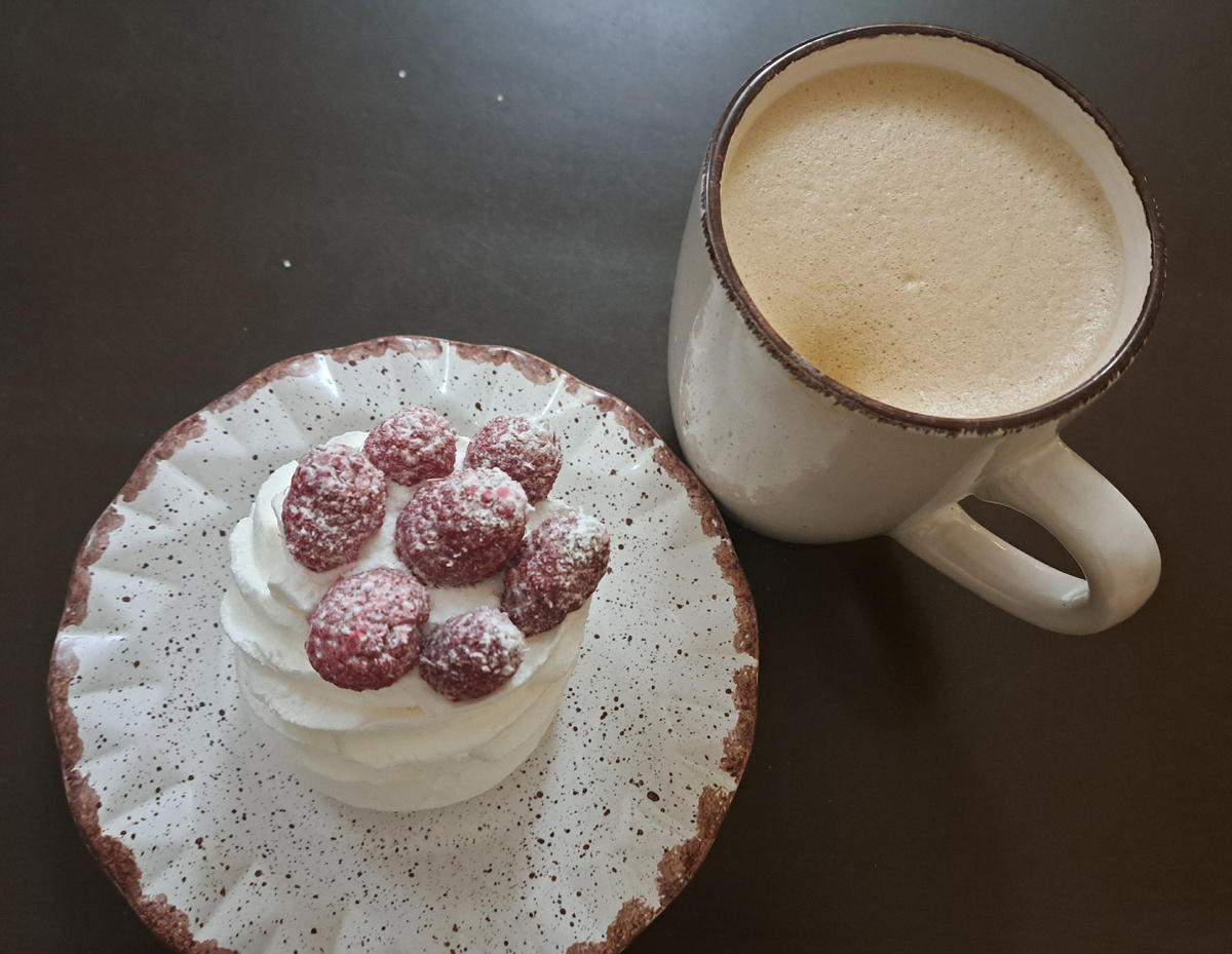 Кофе по-игуменски и десерт Анна Павлова