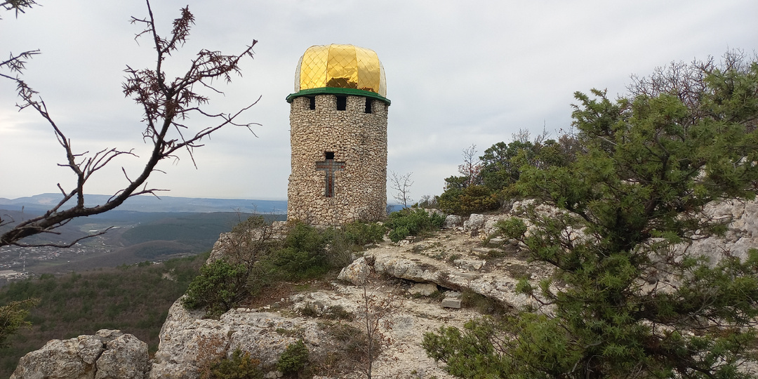 Пещерные монастыри Крыма/ Шулдан/ Тропами истории в «Сердце» Шулдана.