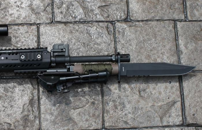 Почему ни одна армия мира не готова отказаться от бесполезного штык-ножа