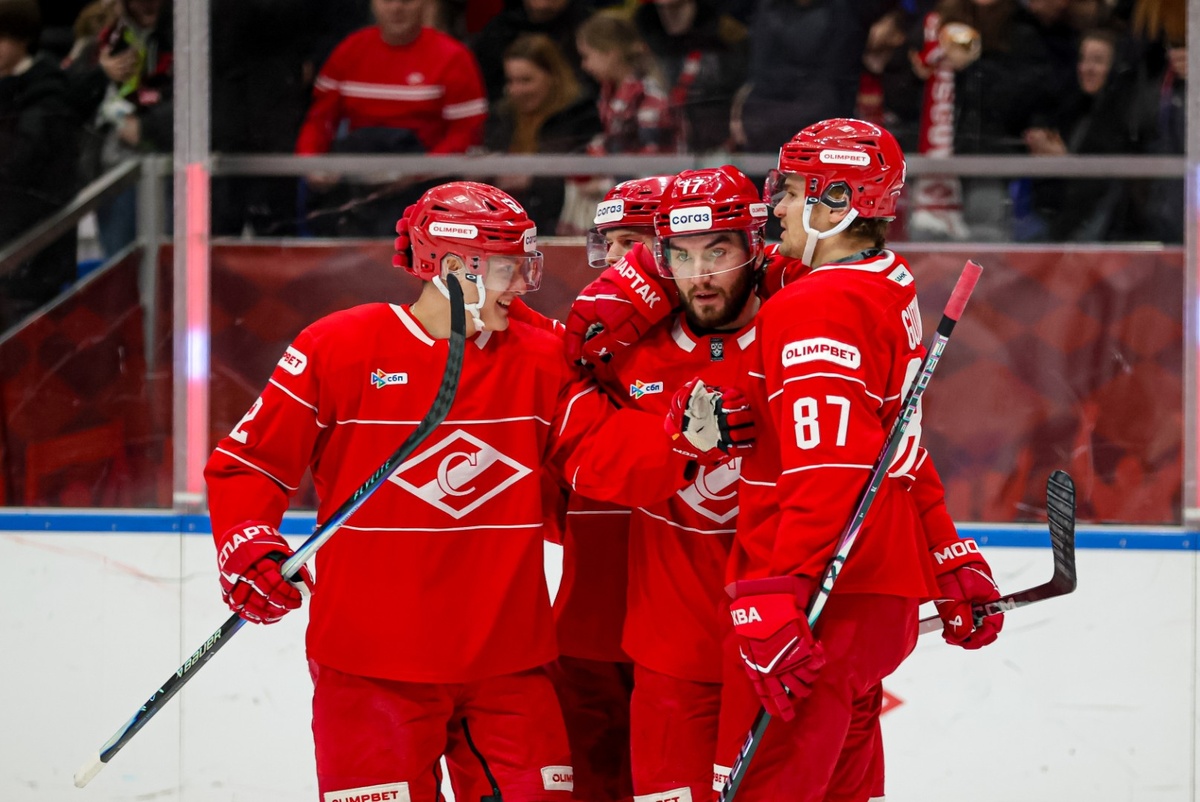 Сегодня удалось забить. И сделал это "молчавший" 19 матчей Иван Морозов. Фото: Spartak.ru