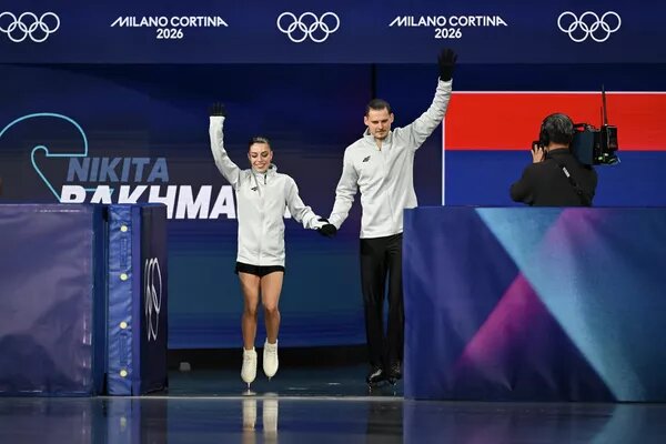 Шик и блеск! Первое в истории армянского фигурного катания выступление на Олимпиаде в фотографиях