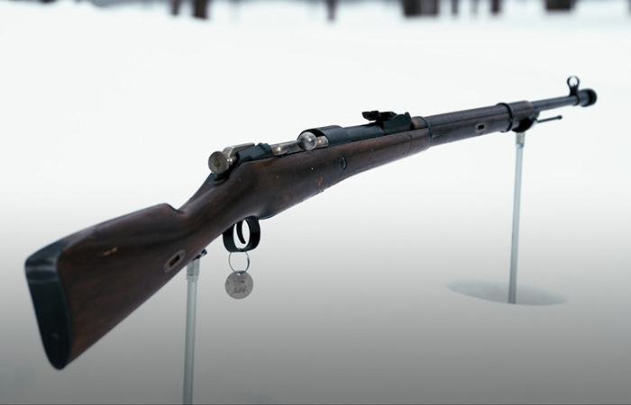 Военный курьёз - винтовка Мосина против танков