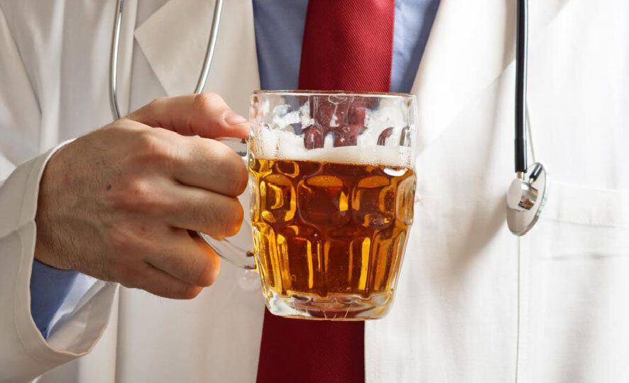 Можно ли похудеть когда пьёшь пиво? Разговор с врачом и неудобная правда.