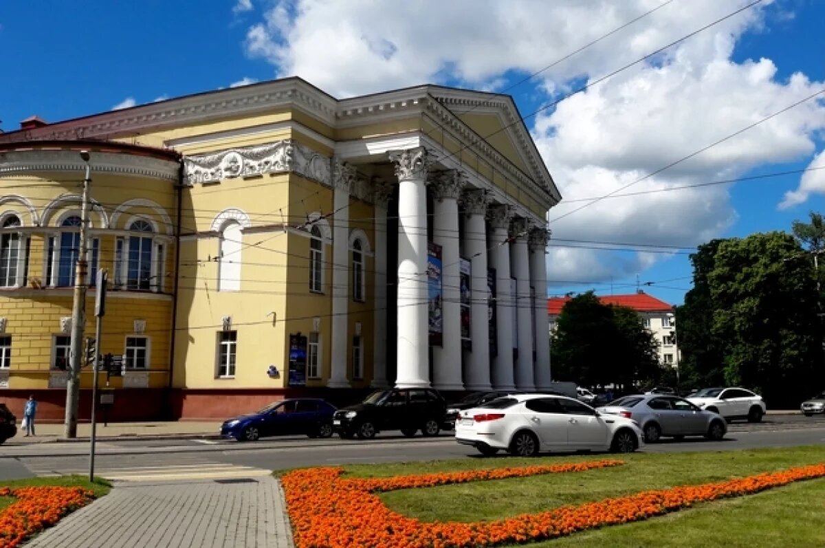    В драмтеатре обсудили спектакль Коралина в стране кошмаров