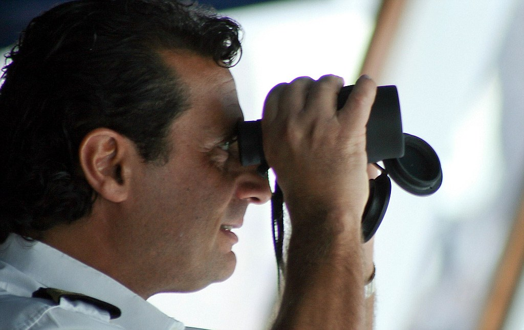 Капитан на мостике Коста Конкордии 