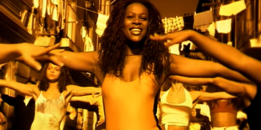 «Самба ди Жанейро!». Берём кусочек старой мелодии - и хит готов