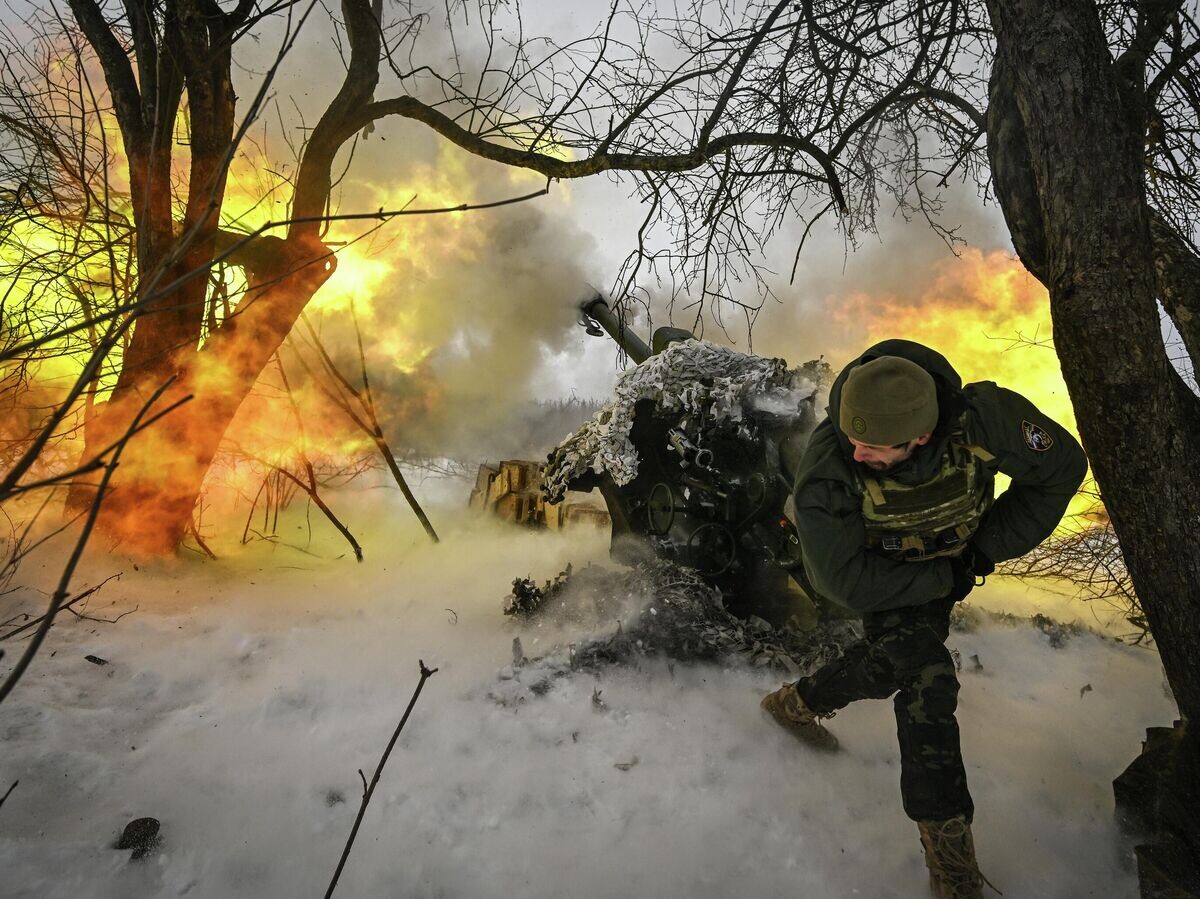    Боевая работа расчета гаубицы Д-30 | © РИА Новости / Сергей Бобылев
