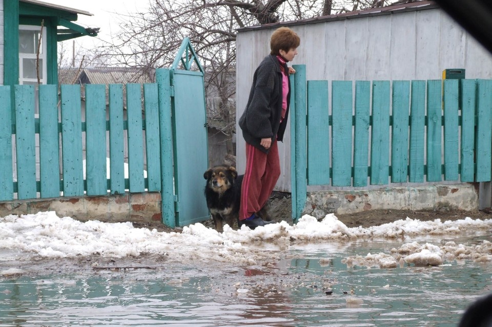    Снег продолжит таять "КП" Архив