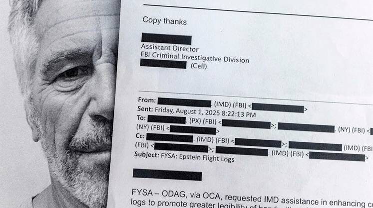    EPA/CRISTOBAL HERRERA-ULASHKEVICH Члены Конгресса США обвинили министерство юстиции в сокрытии важных деталей из архивов Эпштейна