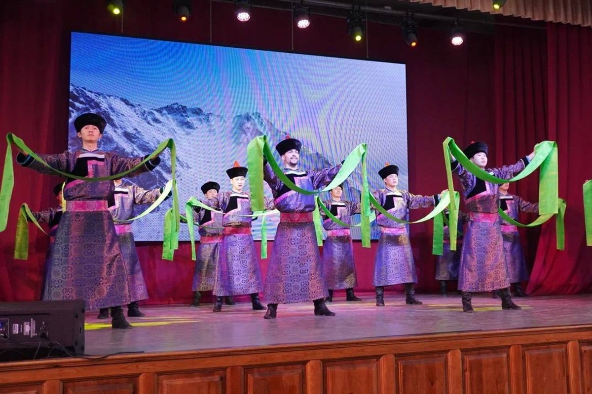    Фото: Народный Хурал Бурятии, источник t.me hural_rb03