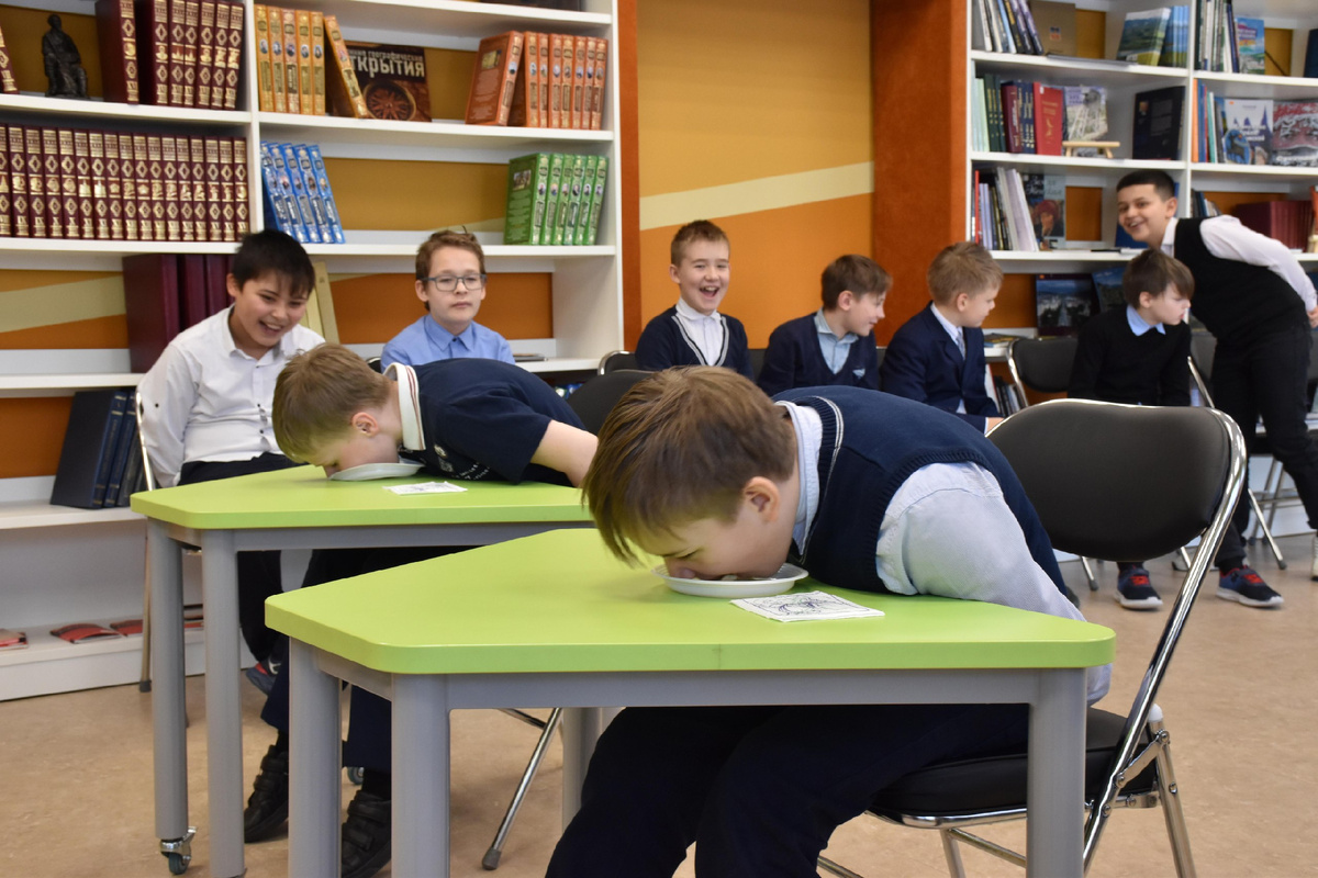 Фото: Прошлогодняя Масленица в библиотеке имени Куваева / Телеграм-канал ЦБС Магадана