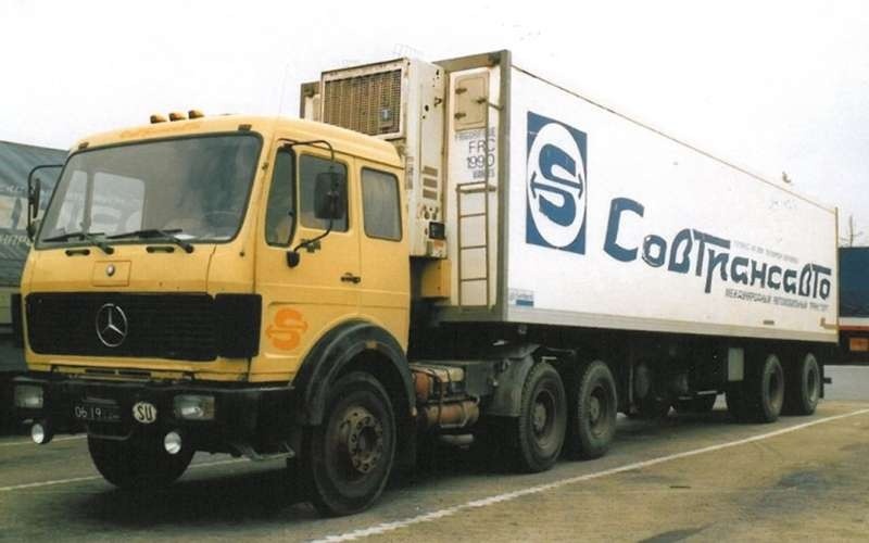 Мерседесы на дорогах СССР: как капиталистические грузовики помогали строить социализм