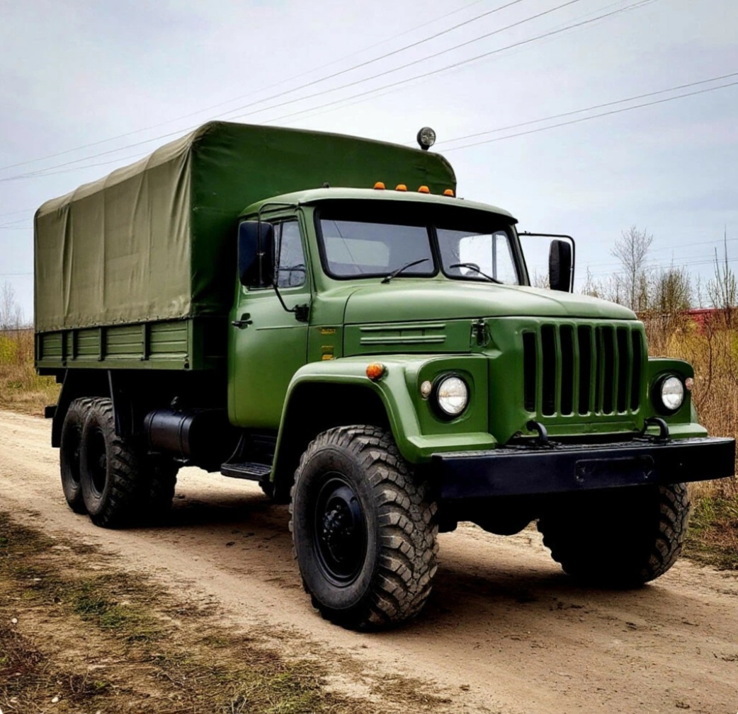 Автор Игорь Гладников 