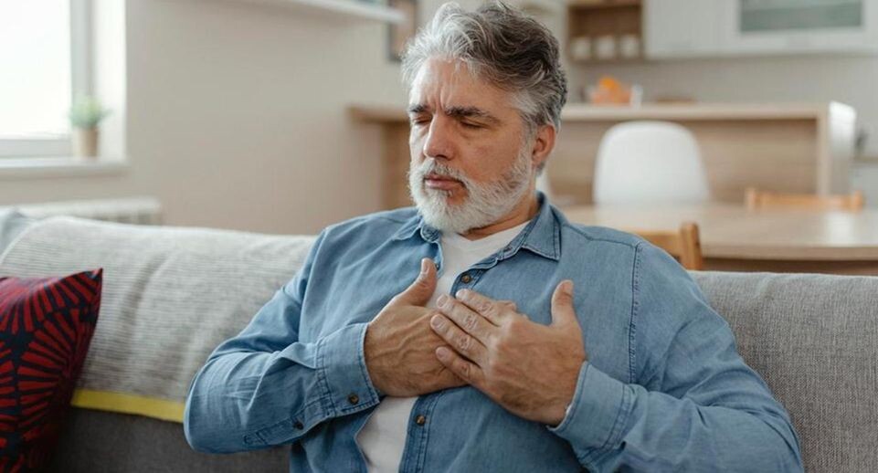    istockphoto.com/PixelsEffect