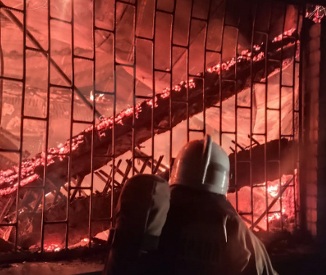 В Курской области сгорел магазин