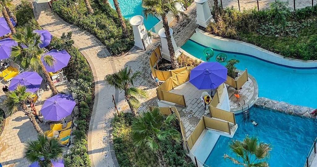 " В марте, тем кто едет за морем и солнцем, в Турции делать нечего" - только Эмираты, требуют читатели