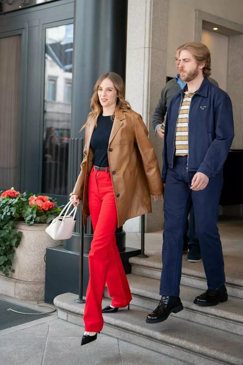 Майя и Кристиан📷
