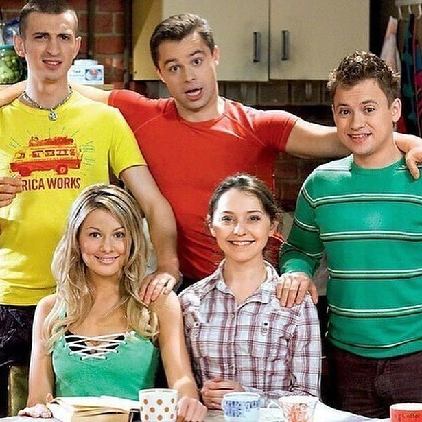 Листайте вправо, чтобы увидеть больше изображений