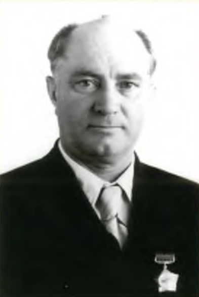  Соловьёв Владимир Сергеевич. Источник: https://filestore.libavtograd.ru/downloads/texts/69100840.pdf 