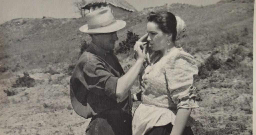 Шолохов выбрал Быстрицкую. Почему без «того самого» типажа «Тихий Дон» превращается в пустышку