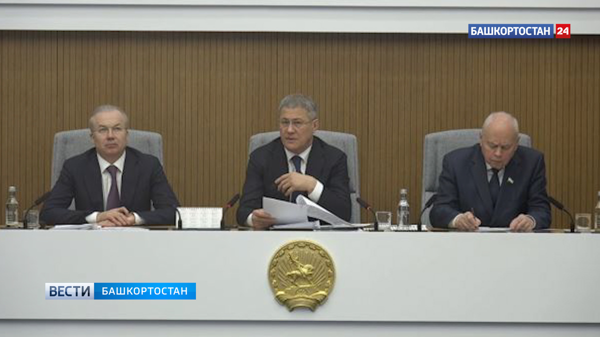    Александр Бурдо, ранее возглавлявший Управление Росгвардии по Башкирии, покинул пост и назначен помощником Главы республики