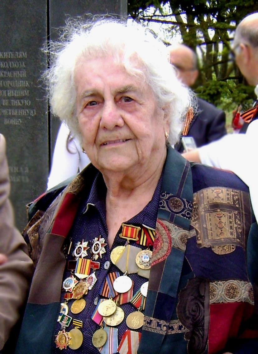 Анна Арутюновна Айвазян