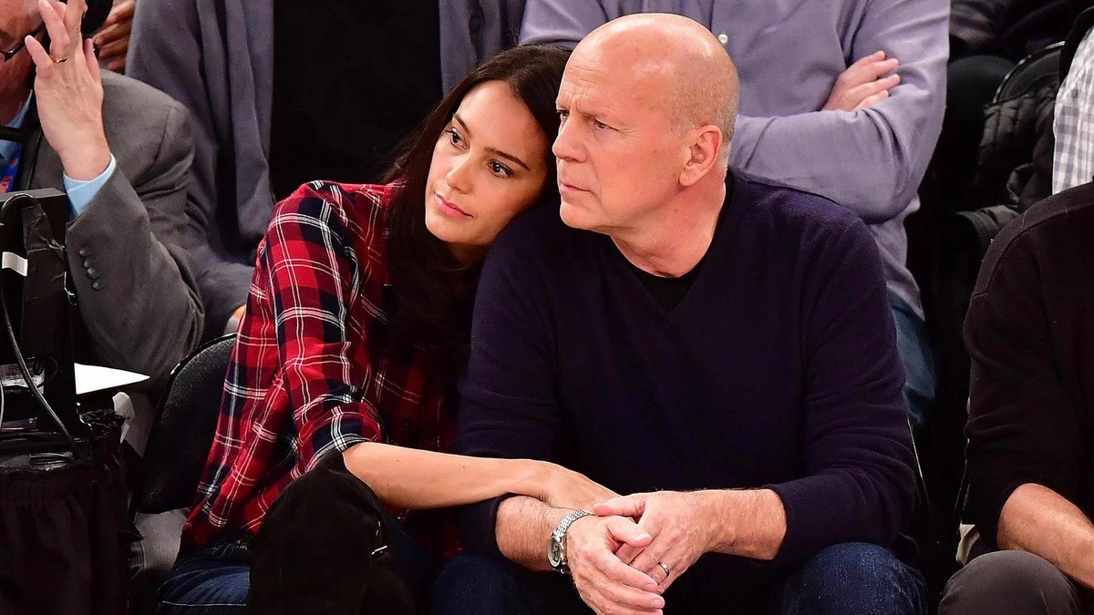    Эмма Хеминг и Брюс Уиллис. Фото: Getty Images