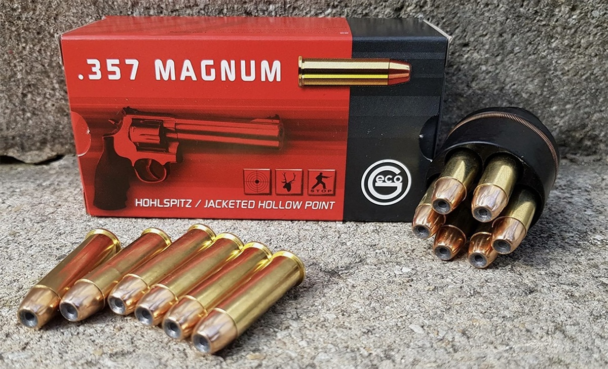Патрон калибра 357 Magnum для револьвера. 