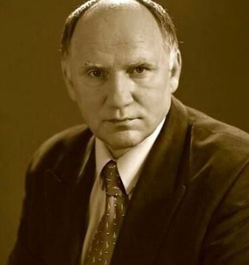 "Два дня с одной женой, душевные трудномси и подполковник ФСБ в третьем браке": Валерий Баринов наконец-то нашёл счастье