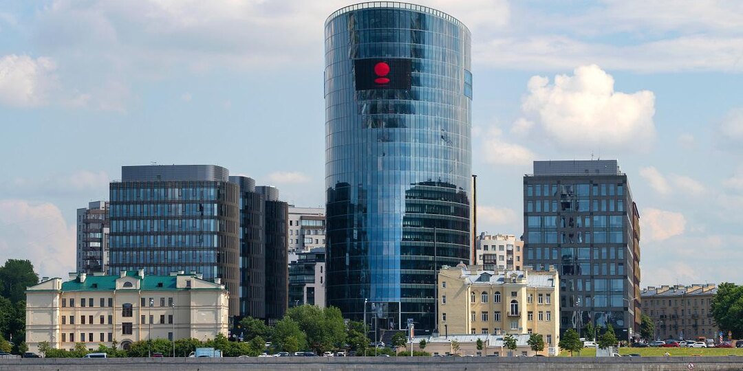 Акции банка «Санкт-Петербург» прибавили 4% на планах компании выделить на дивиденды 50% чистой прибыли