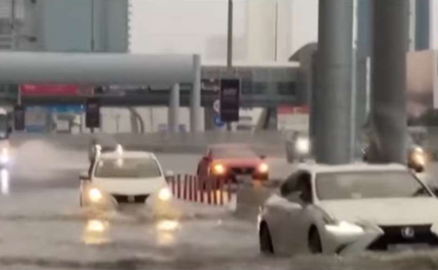 Конец декабря 2025 года в Дубае. Фото: скриншот видео / 24.kz