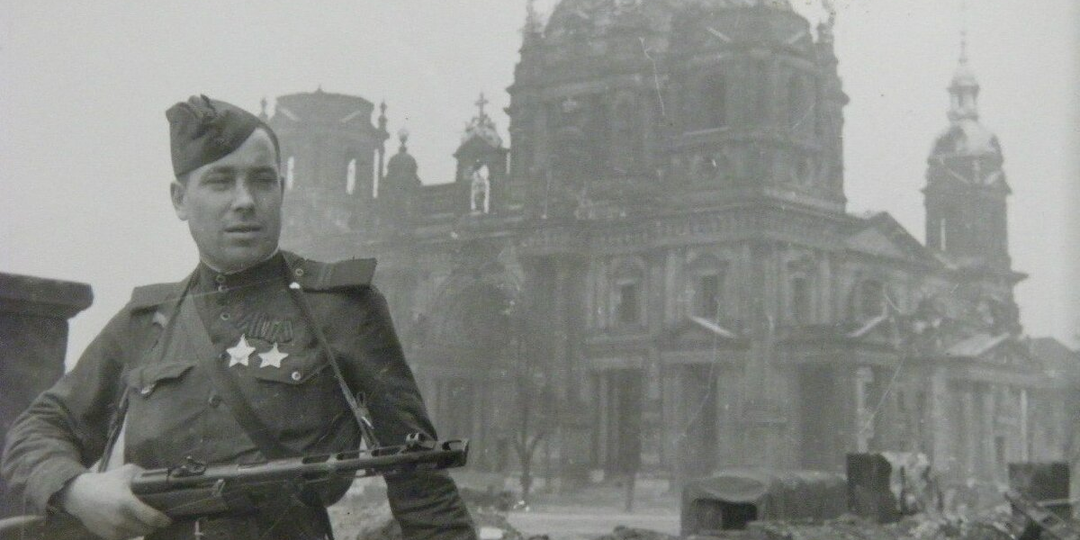 Палачи считали дело «Молодой гвардии» закрытым. Они не знали, что выживший командир уже идет за ними в Берлин