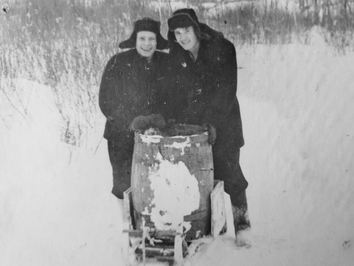 Ходили "по воду".